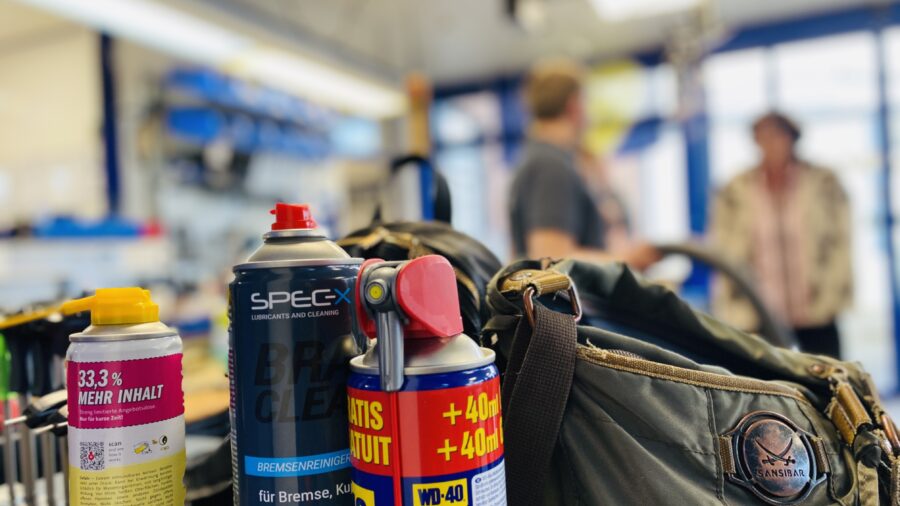 Landfrauen Straelen zu Gast im Fahrradpoint der Lebenshilfe.